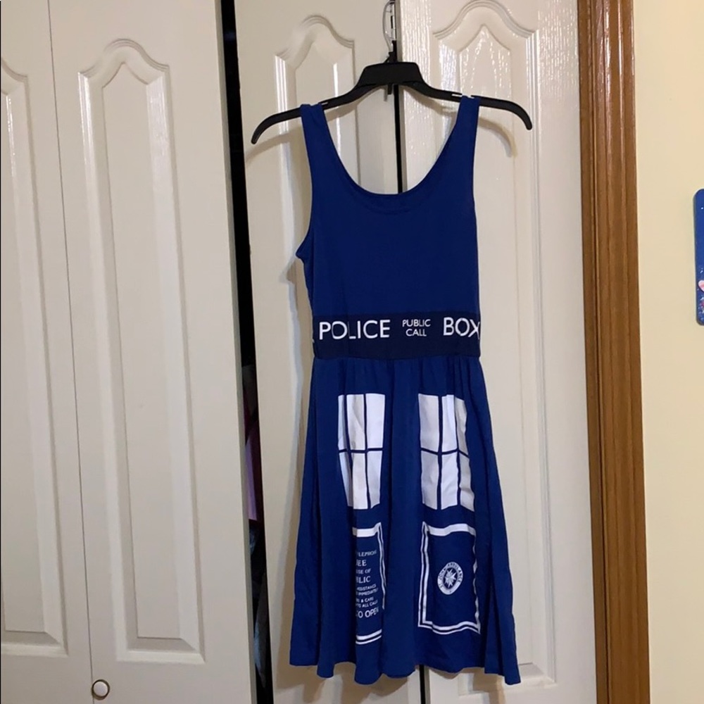 HOT TOPIC Tardis Doctor Who Police Box Dress